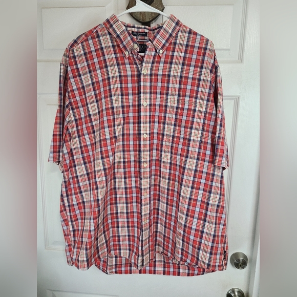 Chap's Men's Classic Short Sleeve Button Down Shirt, Size: XXL Color: Red - Picture 2 of 12
